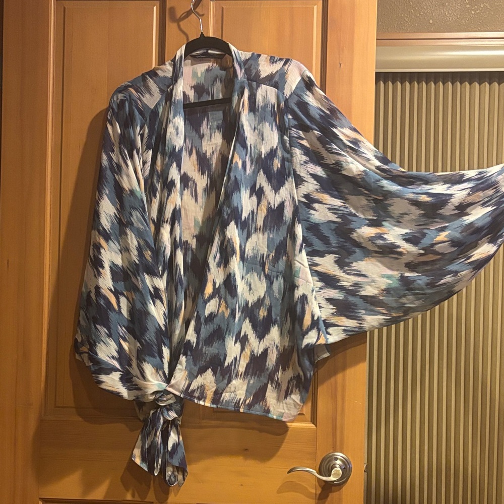 Two Colleen Lopez Abstract Blue and Cream Blouse’s